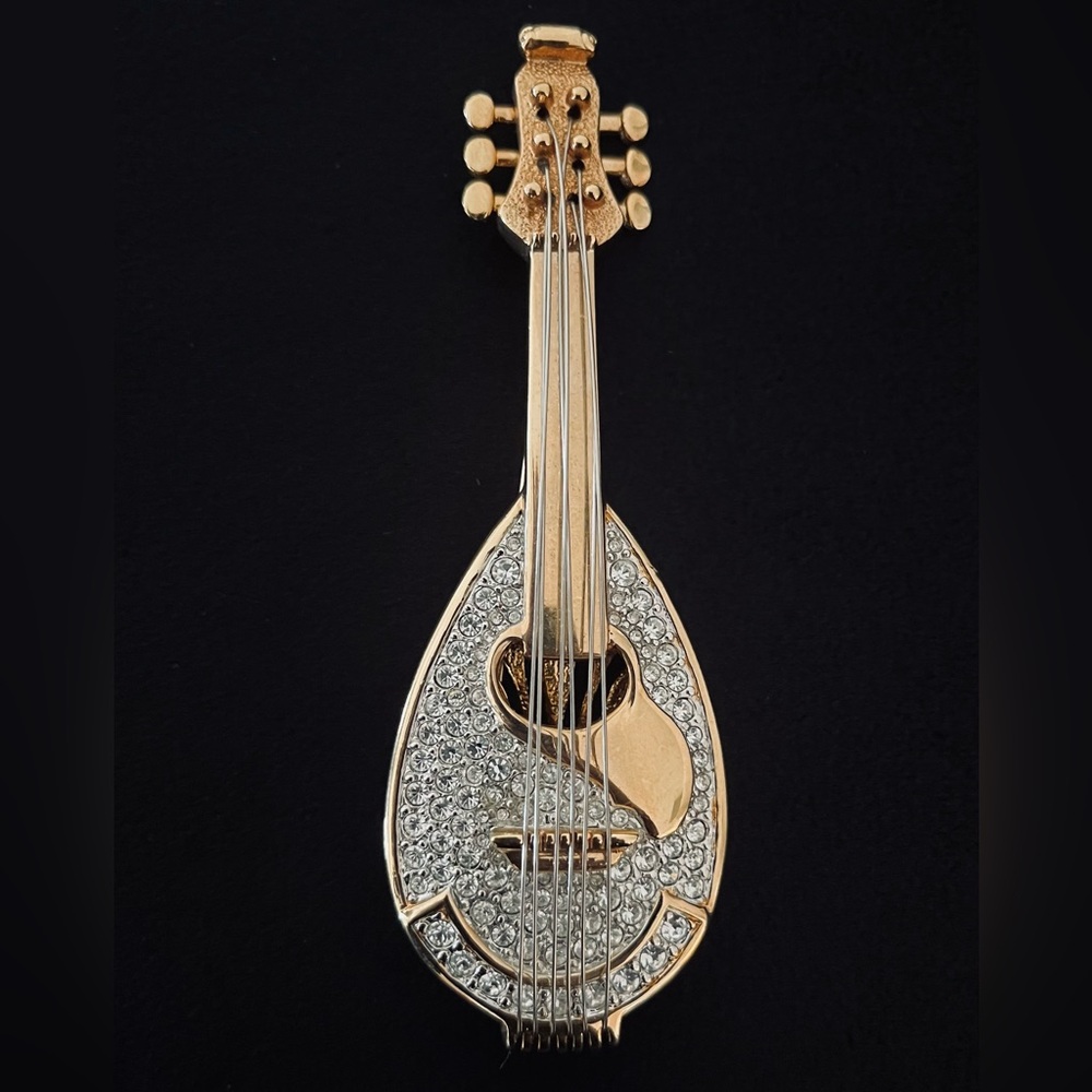 #84 RARE Vintage Limited Edition Swarovski Mandolin Brooch